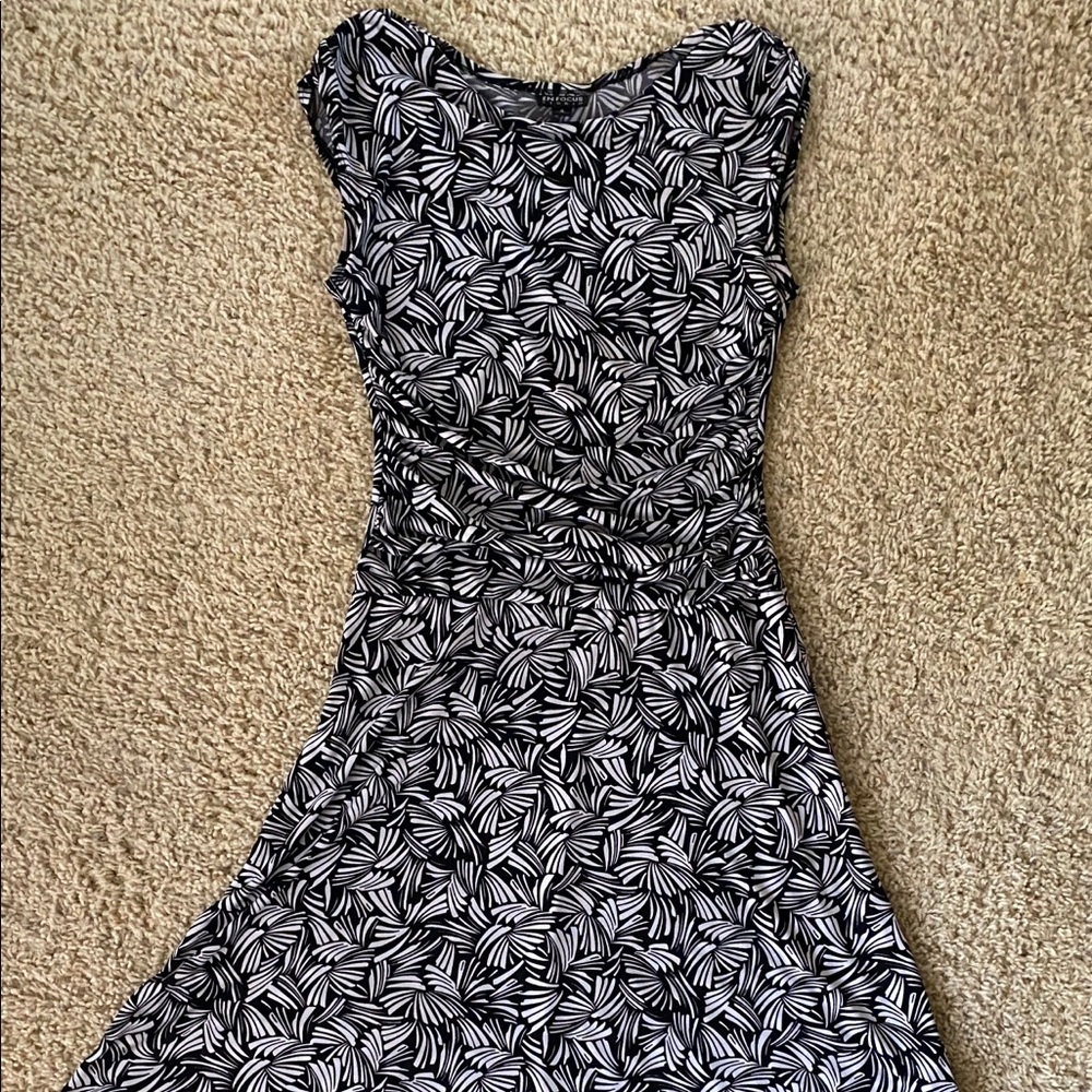 EN FOCUS Summer Chiffon Dress with Ruched Waist